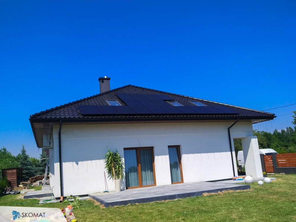 Instalacja fotowoltaiczna Podłęże na dachu domu jednorodzinnego 5,1 kWp
