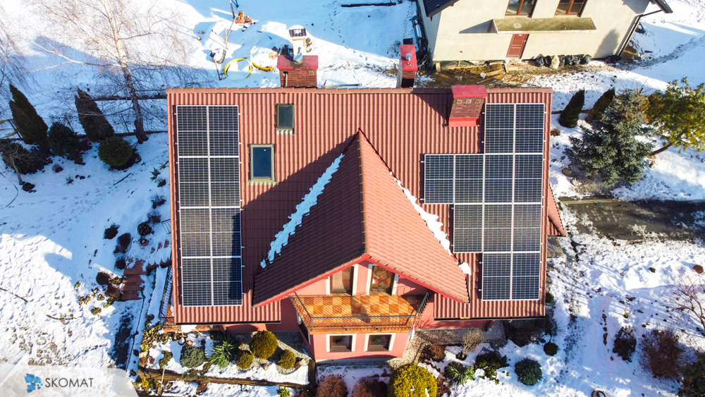 Fotowoltaika Janowice realizacja na dachu domu jednorodzinnego