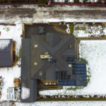 Realizacja instalacji fotowoltaicznej na dachach domów w miejscowości Węgrze wielkie