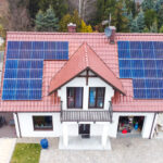 Elektrownia fotowoltaiczna Kraków, realizacja na dachu domu jednorodzinnego w krakowie