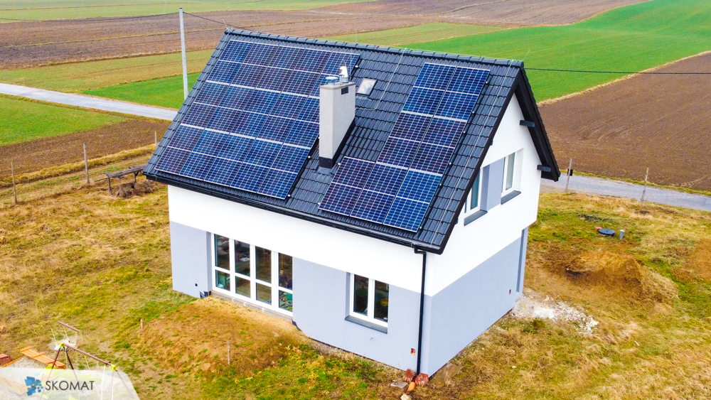 Instalacja fotowoltaiczna na dachu Sieciechowice