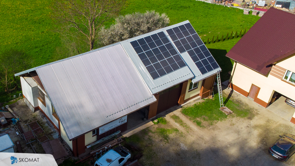 Instalacja fotowoltaiczna na budynku gospodarczym realizacja Stróże
