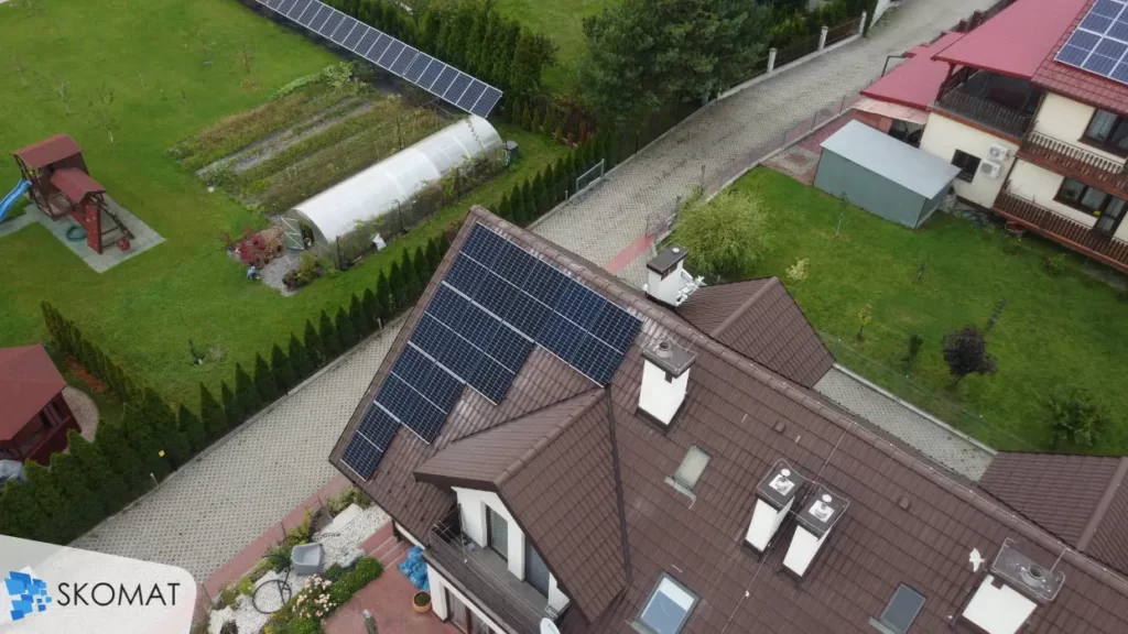 Instalacja fotowoltaiczna na dachu domu krakow