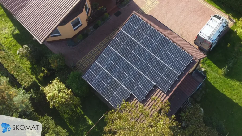 fotowoltaika na dachu domu jednorodzinnego realizacja Mielecka