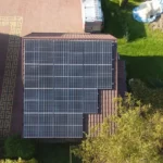 fotowoltaika na dachu domu jednorodzinnego realizacja Mielecka