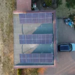 instalacja fotowoltaiczna na dachy budynku jednorodzinnego