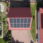 Realizacja instalacji fotowoltaicznej na dachu garażu