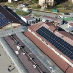 Realizacja fotowoltaiki na dachu firmy w Krakowie 150 kwp