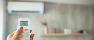 Klimatyzacja w nocy Jak wpływa na jakość snu i jak używać jej prawidłowo