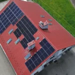 realizacja instalacji na dachu budynku w Krakowie